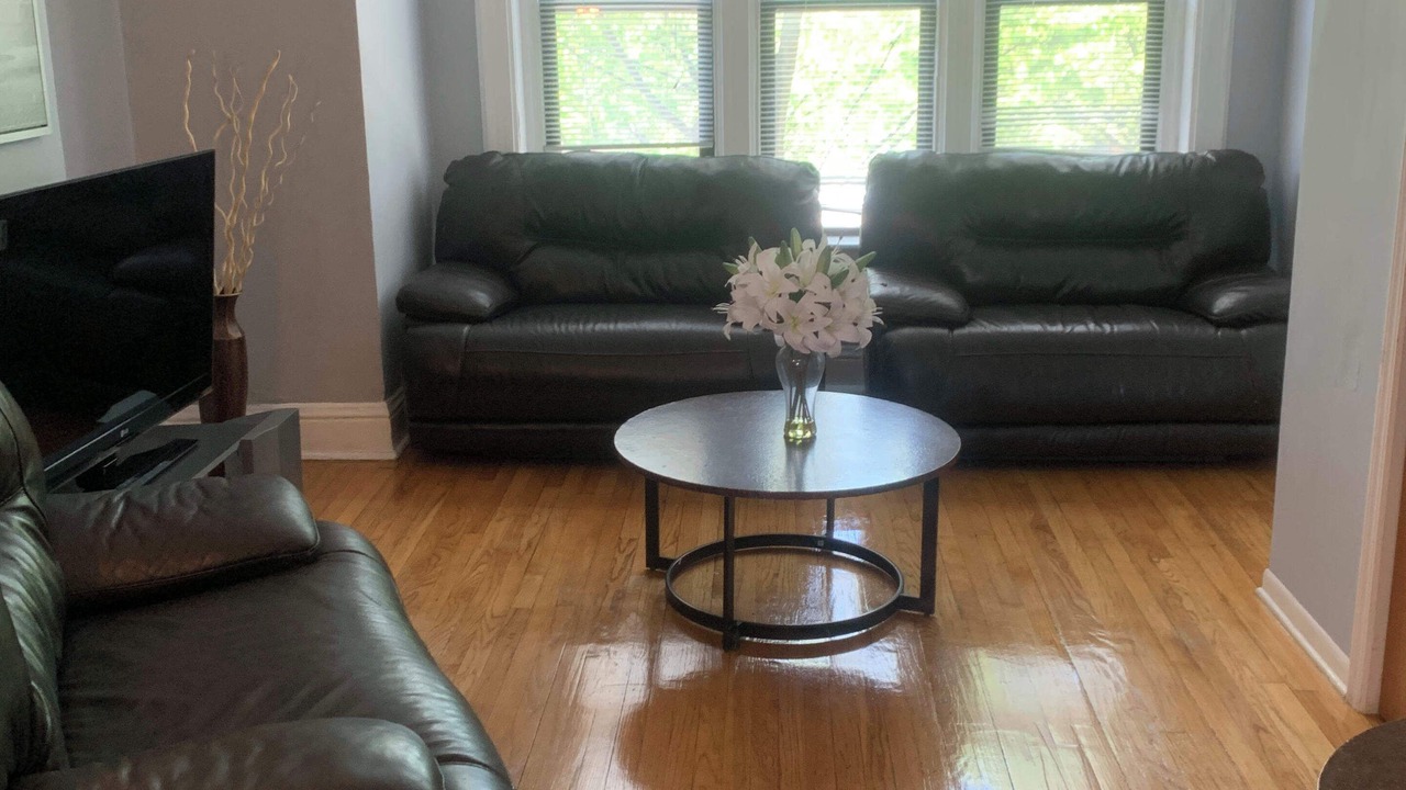 Photo of Livingroom in Near West Side