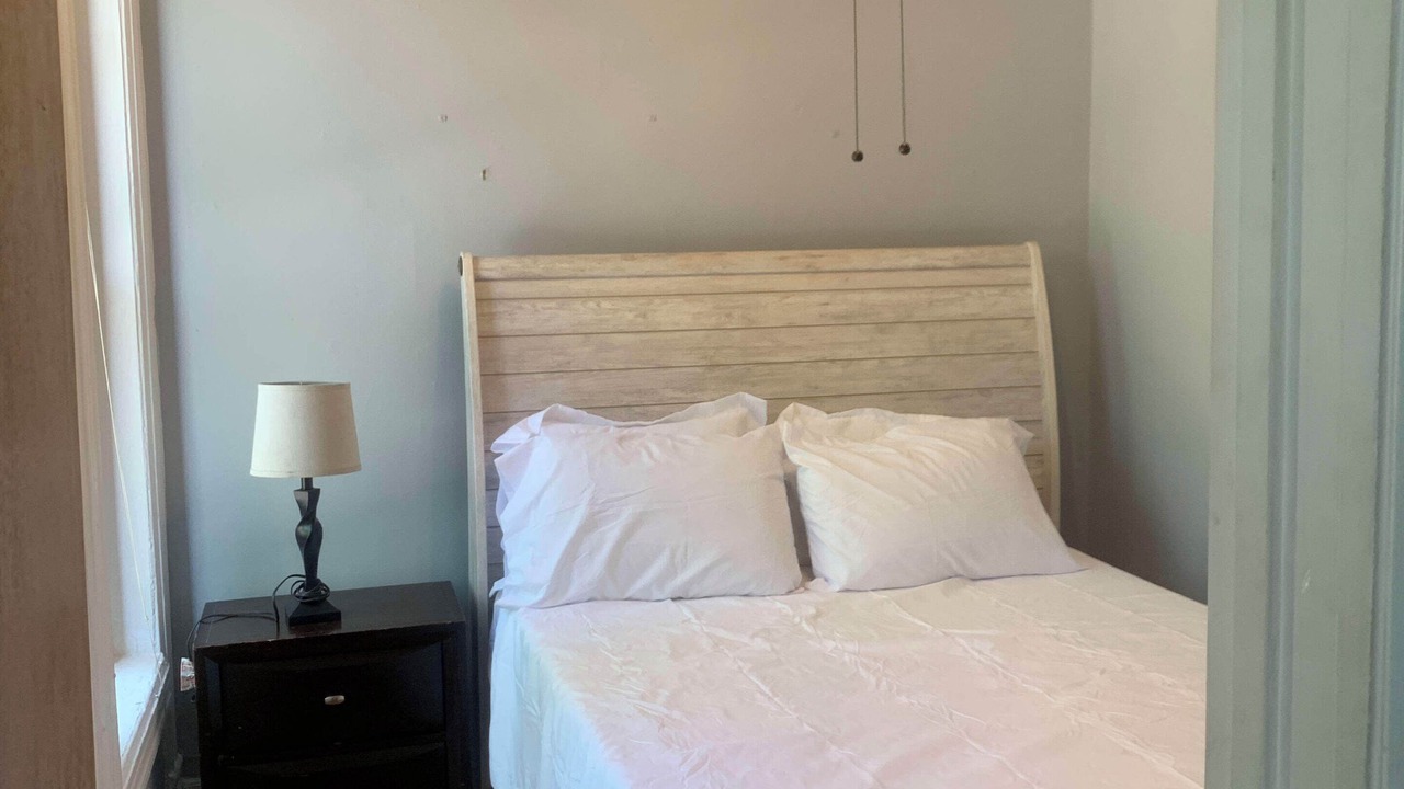 Photo of Bedroom in Near West Side