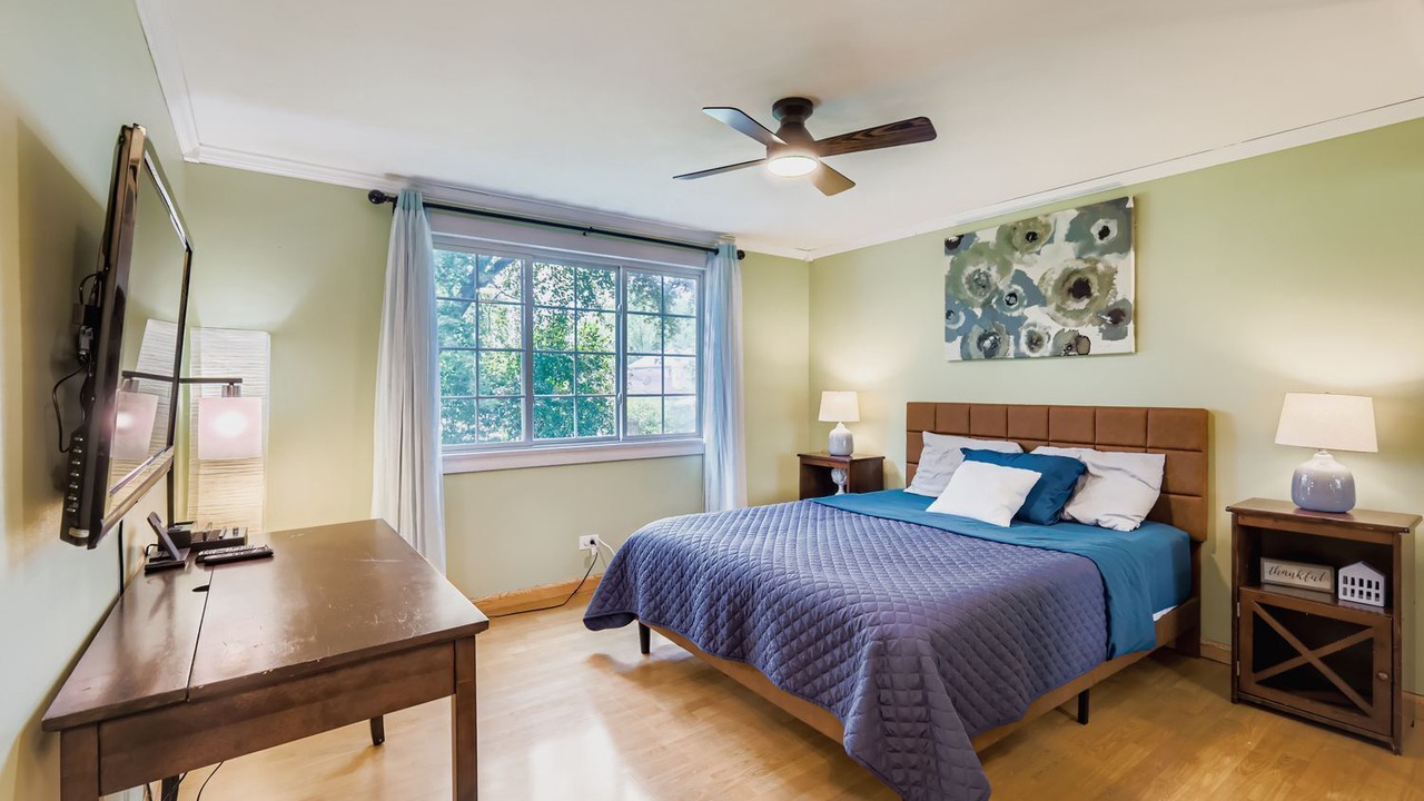 Photo of Bedroom in Lake Zurich
