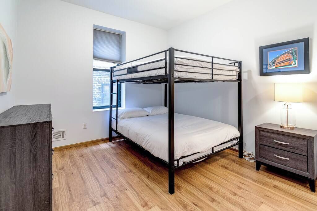 Photo of Bedroom in Pulaski Park