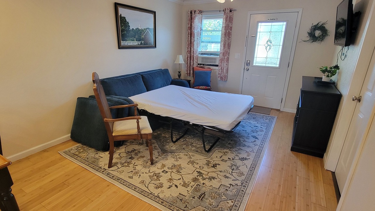 Photo of Bedroom in Nauvoo