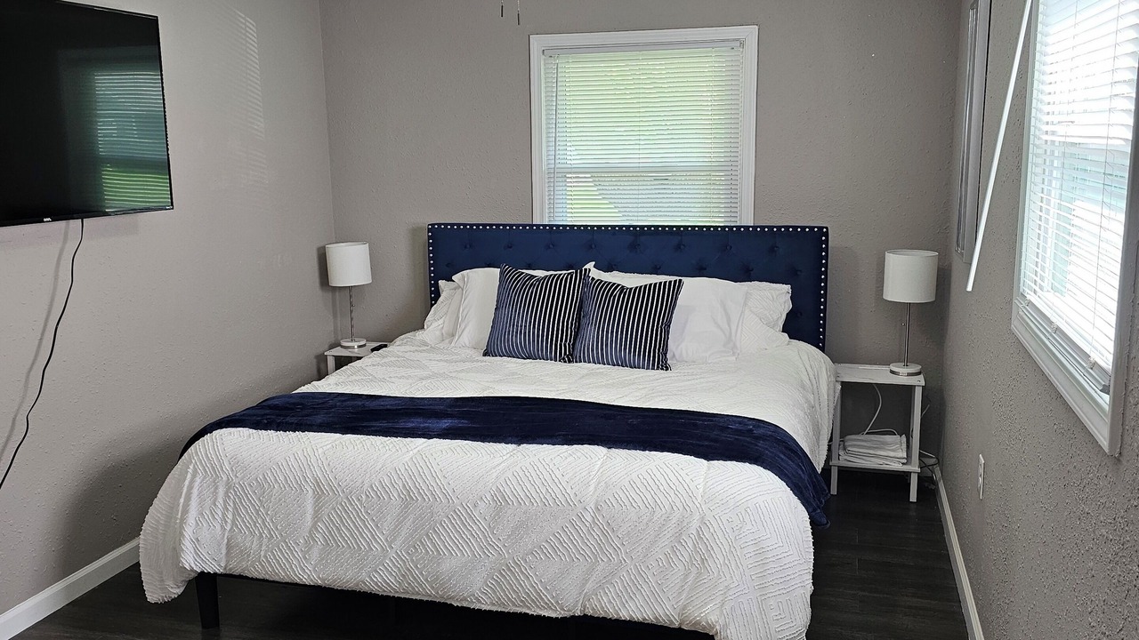 Photo of Bedroom in Champaign