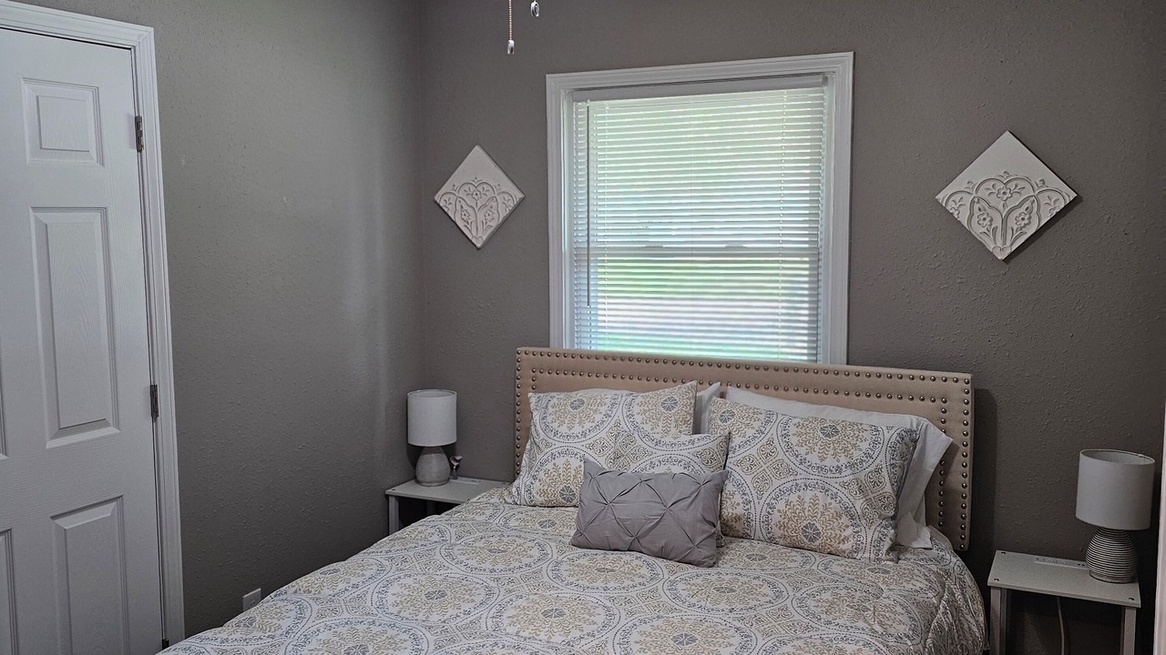 Photo of Bedroom in Champaign