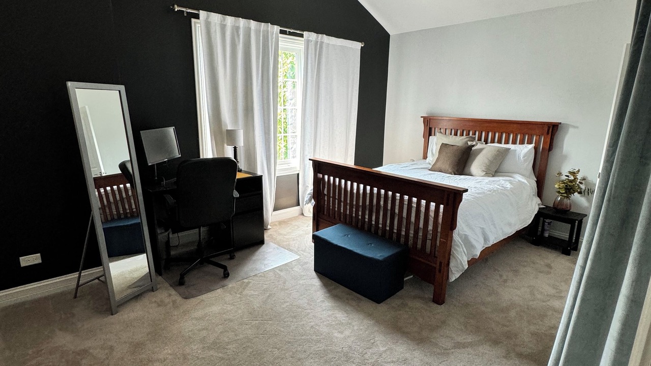 Photo of Bedroom in Irving Park