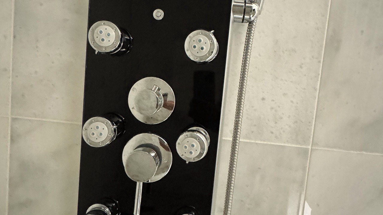 Photo of Bathroom in Irving Park