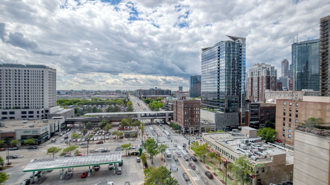 Photo of Others in South Loop