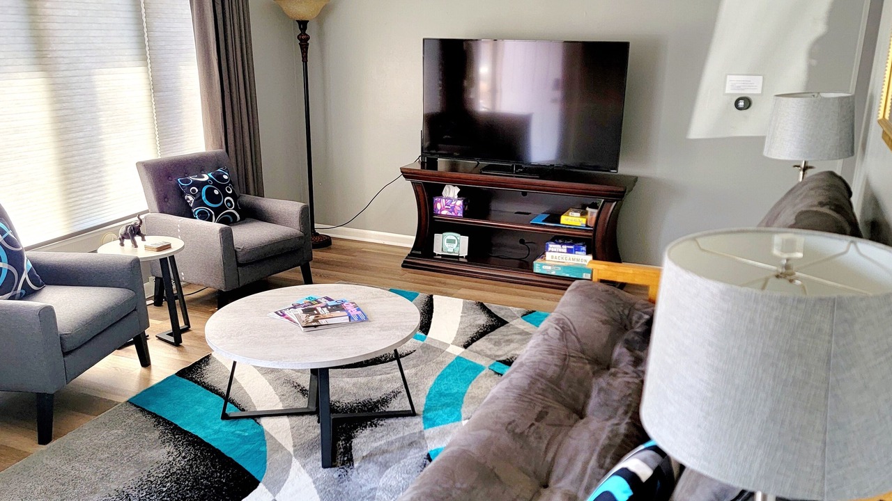 Photo of Livingroom in Glenview