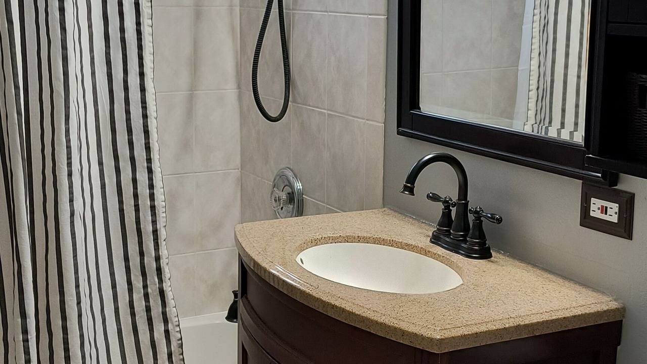 Photo of Bathroom in Glenview