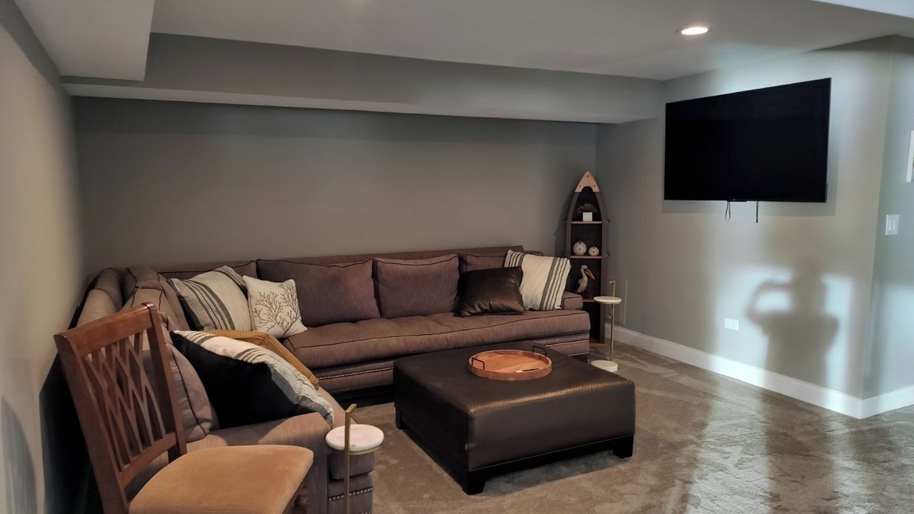Photo of Bedroom in Round Lake