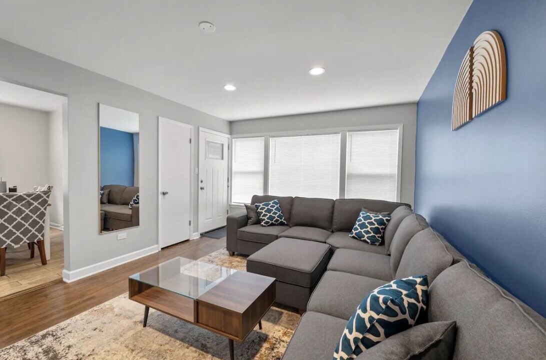 Photo of Livingroom in Forestview