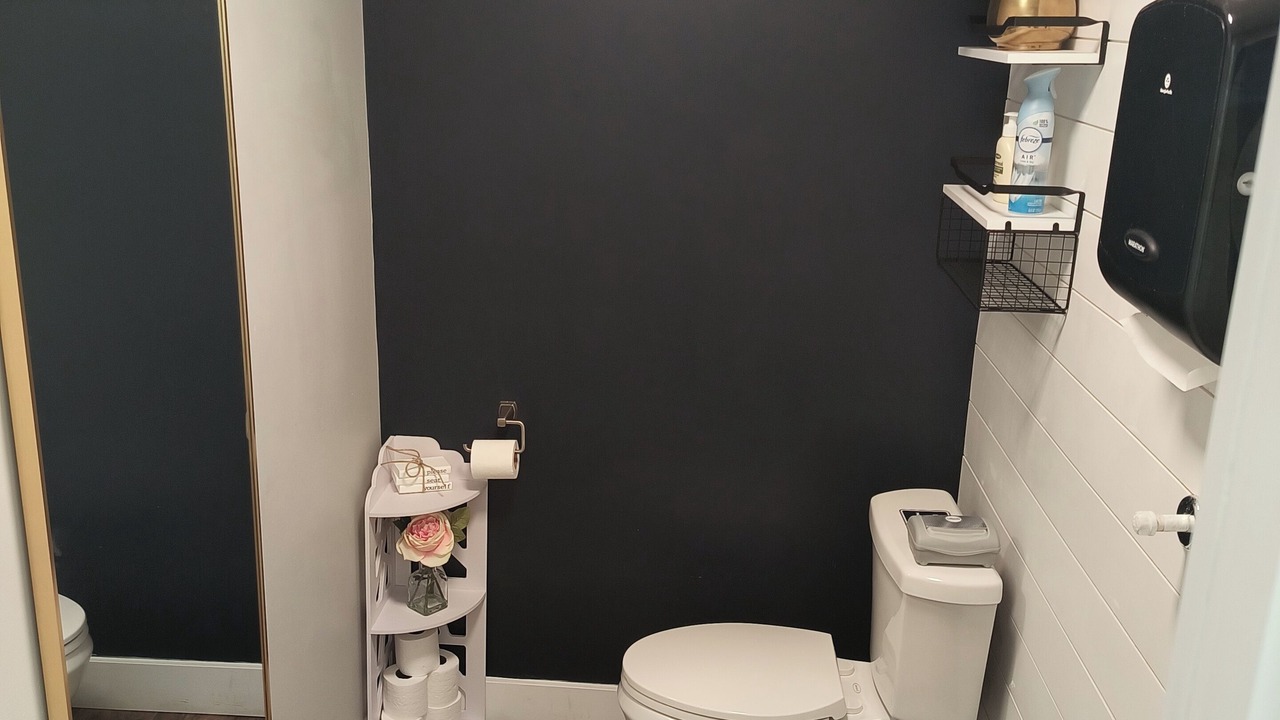 Photo of Bathroom in Alton