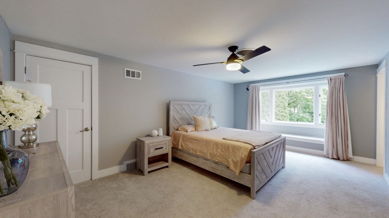 Photo of Bedroom in Wayne