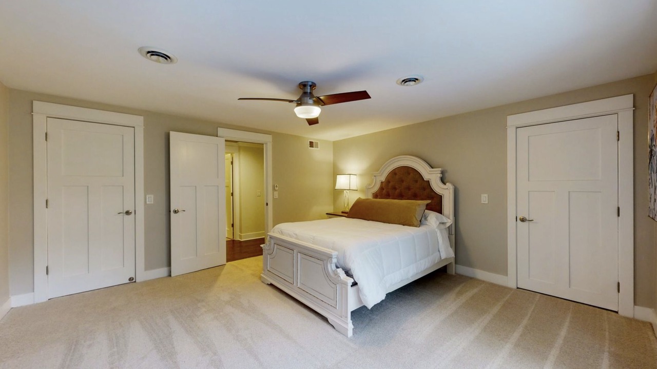 Photo of Bedroom in Wayne