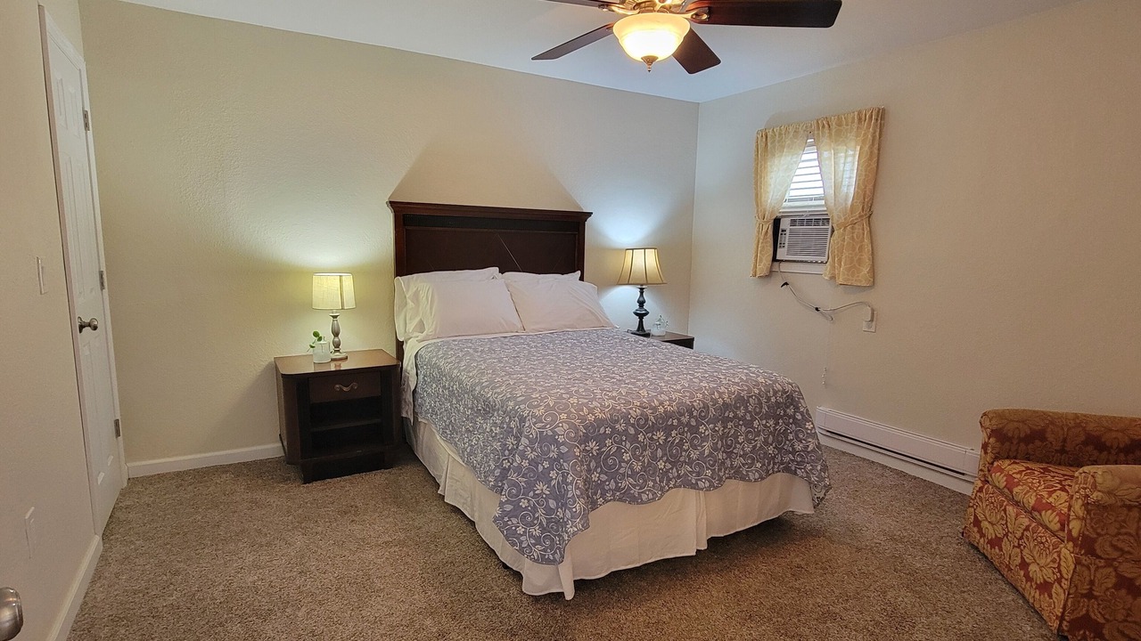 Photo of Bedroom in Nauvoo