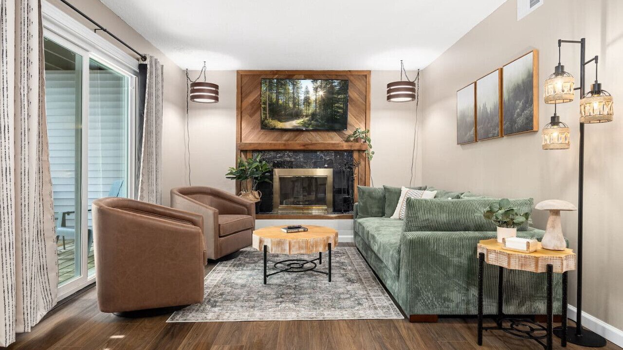 Photo of Livingroom in Orange Prairie