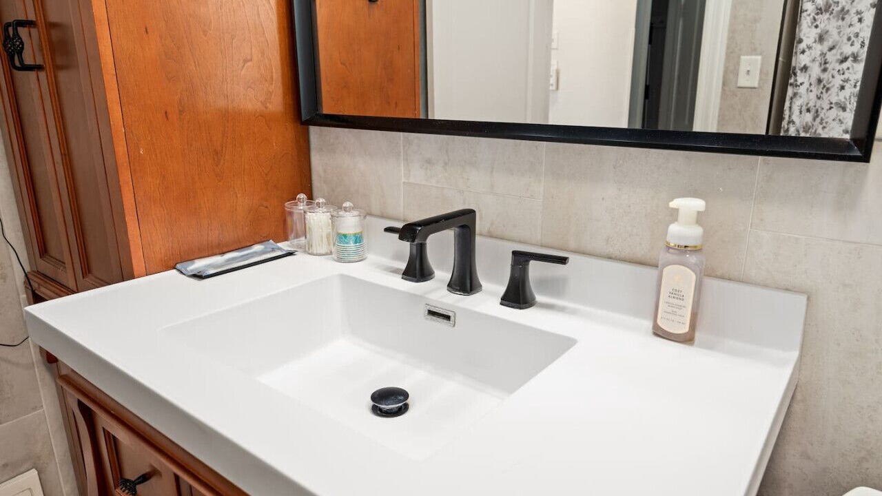 Photo of Bathroom in Pekin