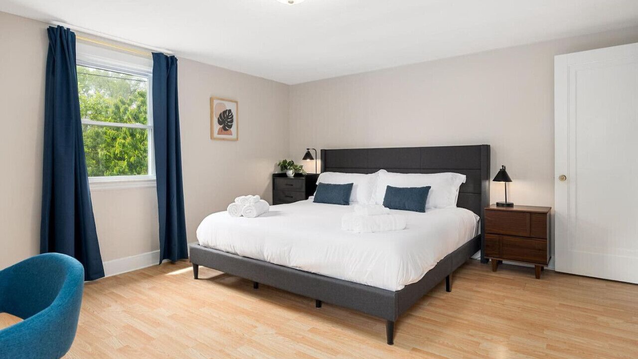 Photo of Bedroom in Peoria Heights
