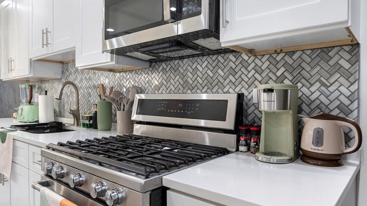Photo of Kitchen in Little Village