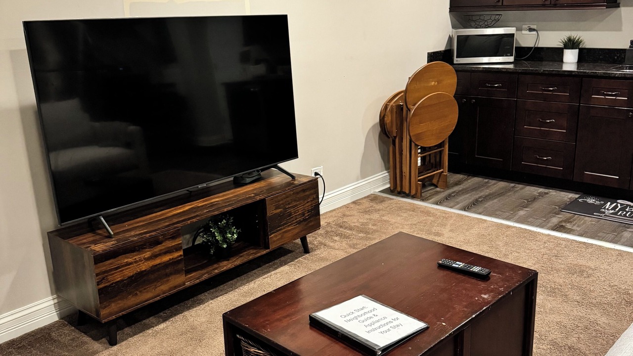 Photo of Livingroom in Irving Park East