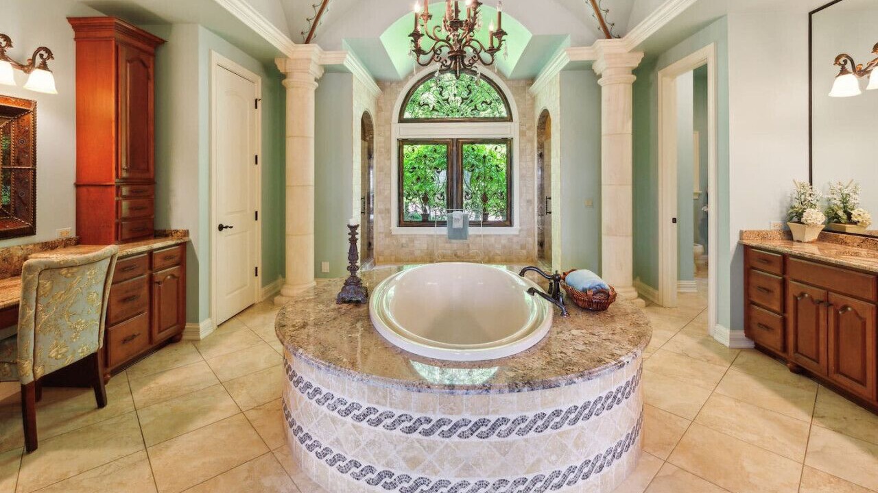 Photo of Bathroom in South Elgin