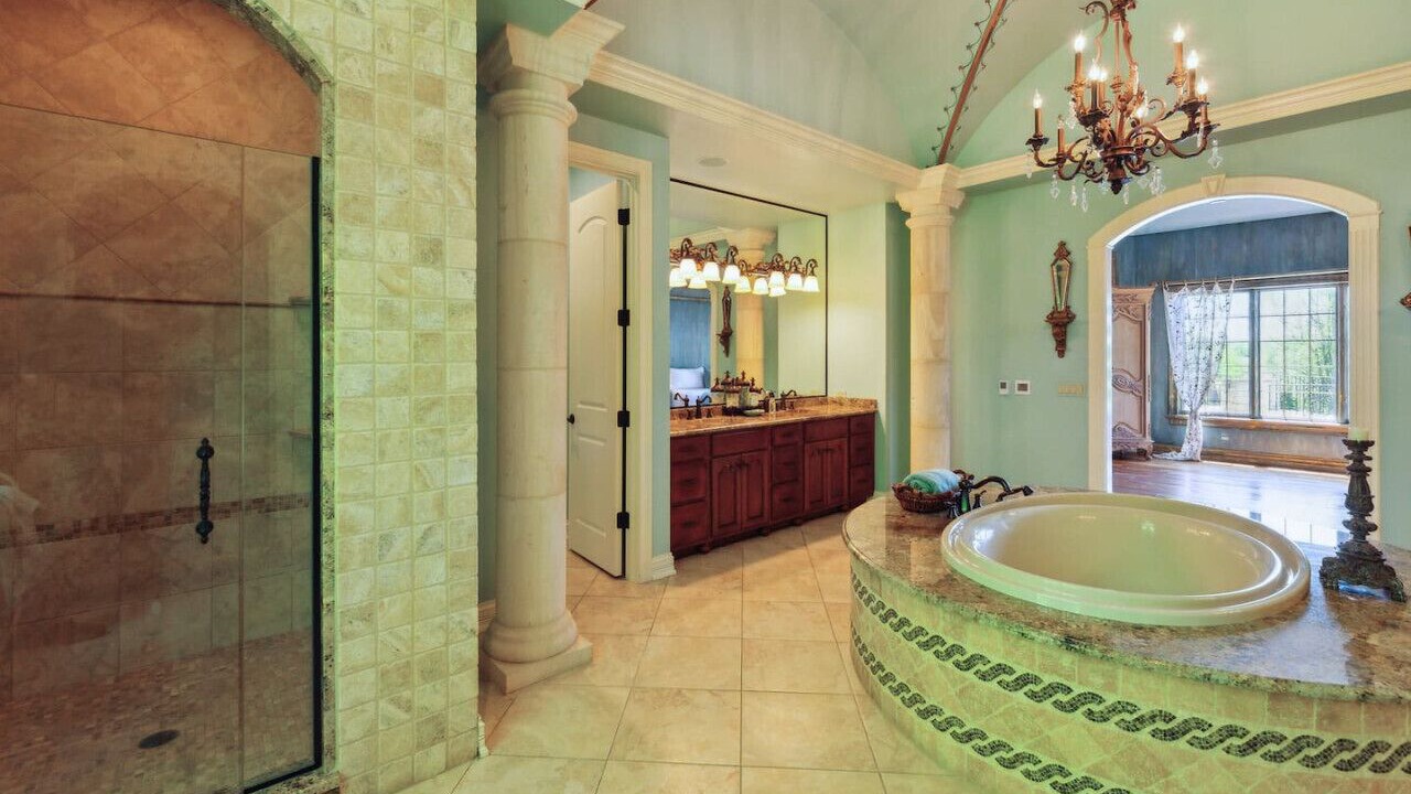 Photo of Bathroom in South Elgin