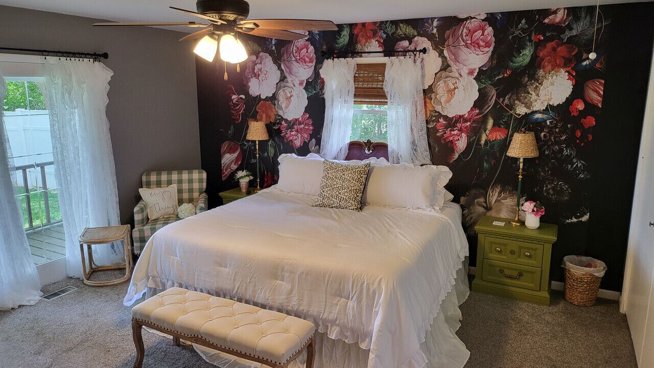 Photo of Bedroom in Mattoon