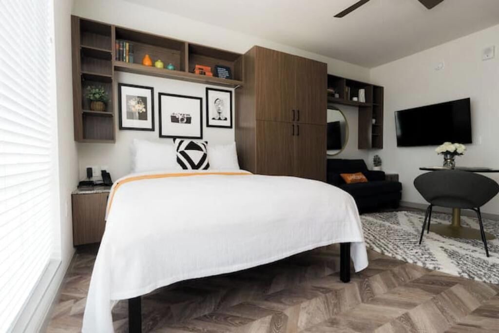 Photo of Bedroom in Urbana