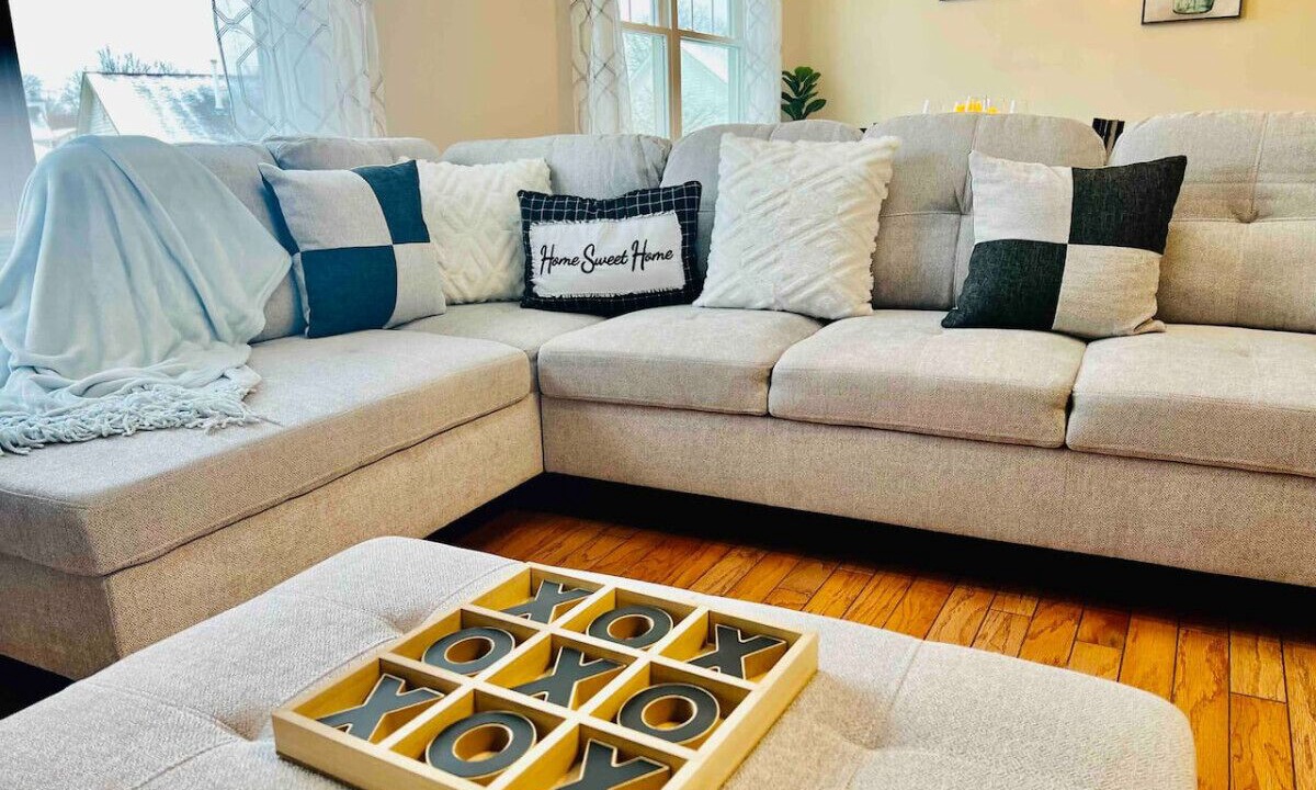 Photo of Livingroom in Streamwood