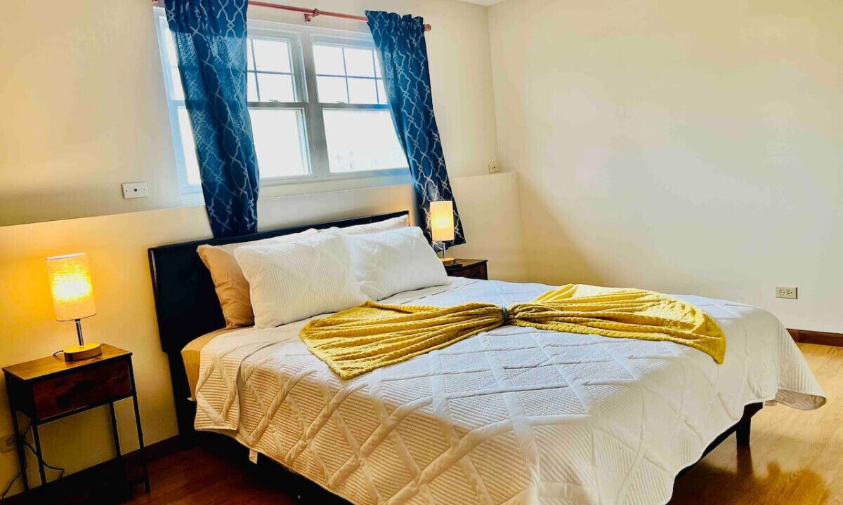 Photo of Bedroom in Streamwood