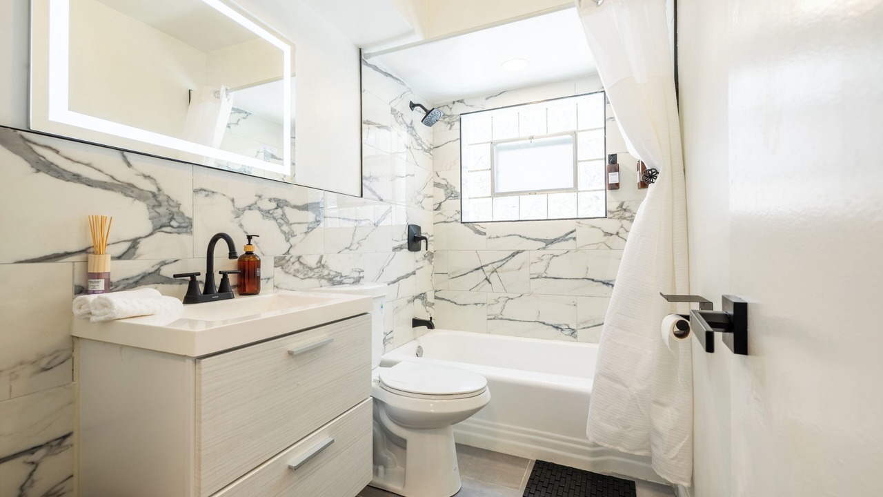 Photo of Bathroom in Evanston