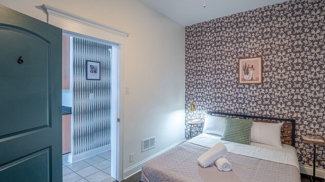 Photo of Bedroom in Wrigleyville
