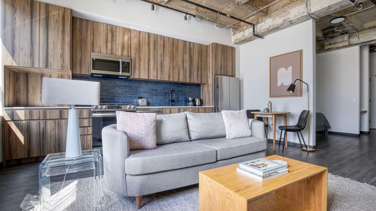 Photo of Livingroom in Near West Side