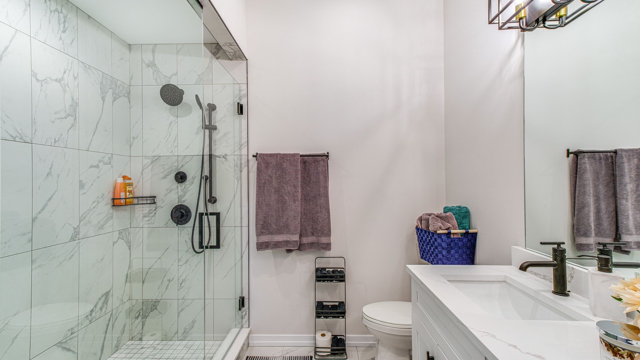 Photo of Bathroom in Washington Park