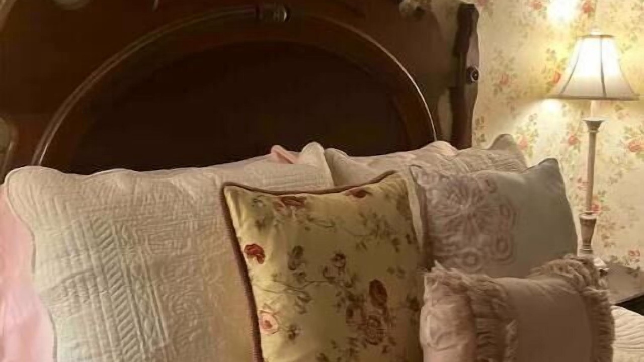Photo of Bedroom in Hillsboro