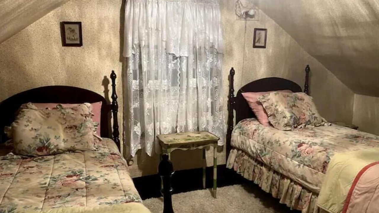 Photo of Bedroom in Hillsboro