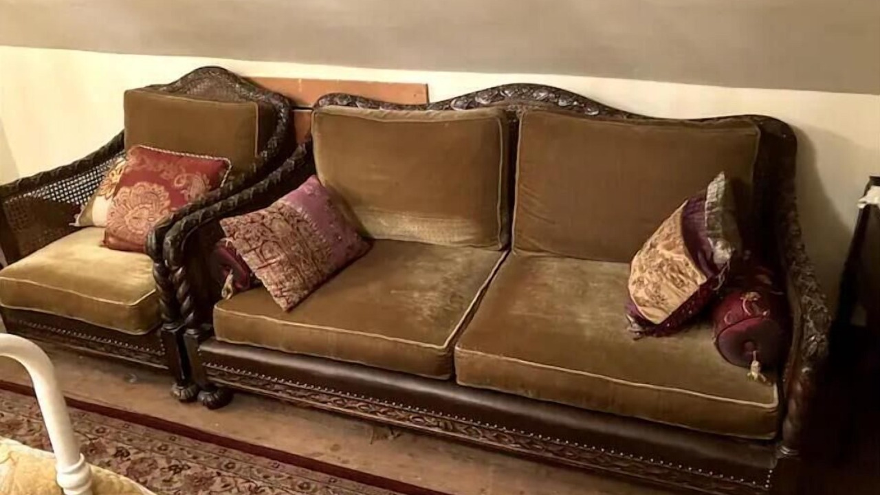 Photo of Livingroom in Hillsboro