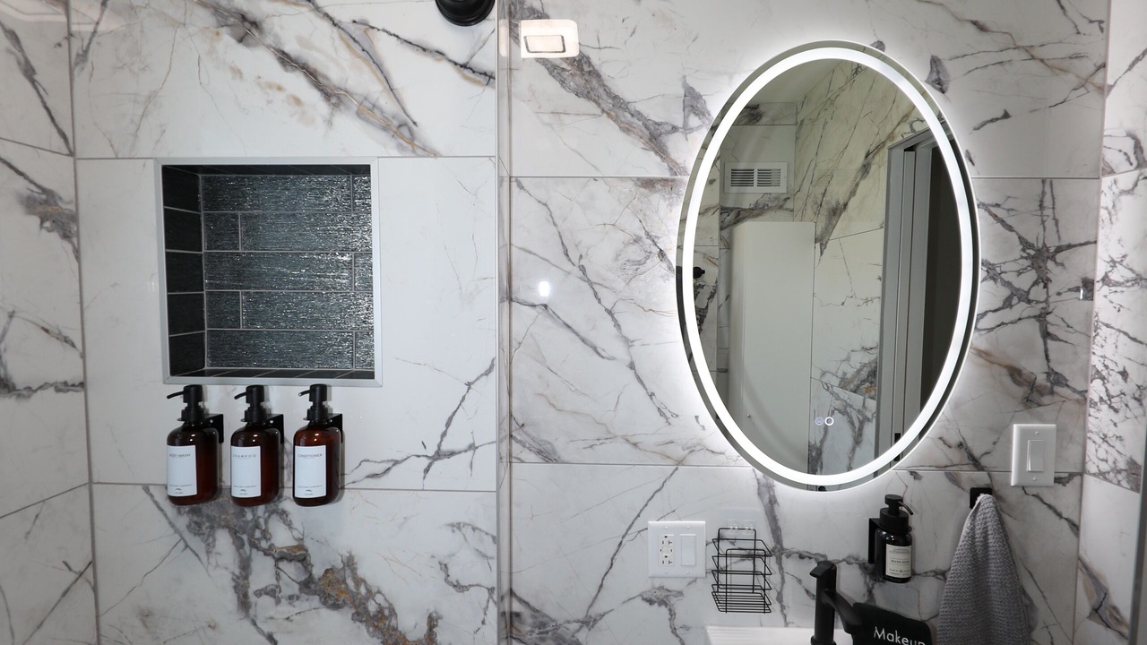 Photo of Bathroom in Oak Lawn