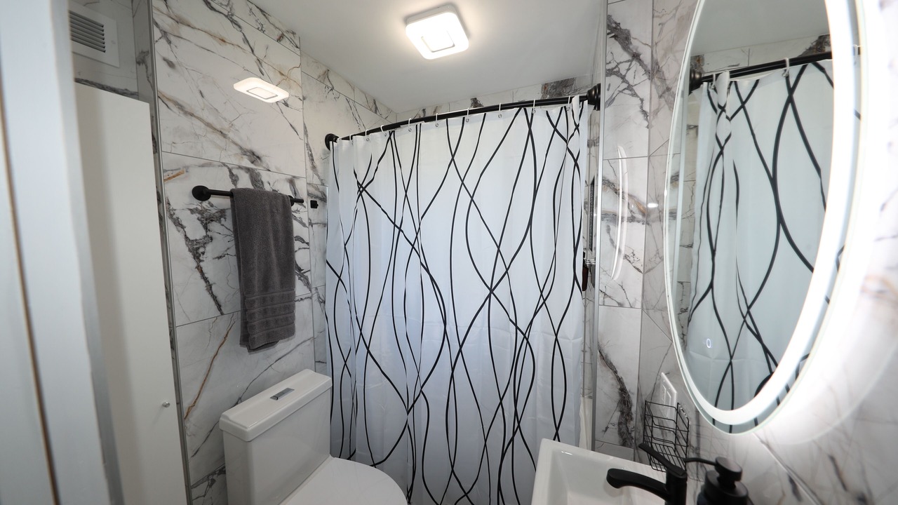 Photo of Bathroom in Oak Lawn