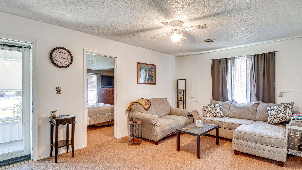Photo of Livingroom in Harrisburg