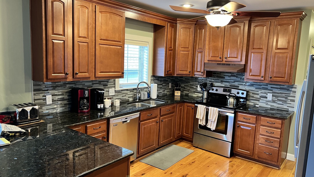 Photo of Kitchen in The Galena Territory