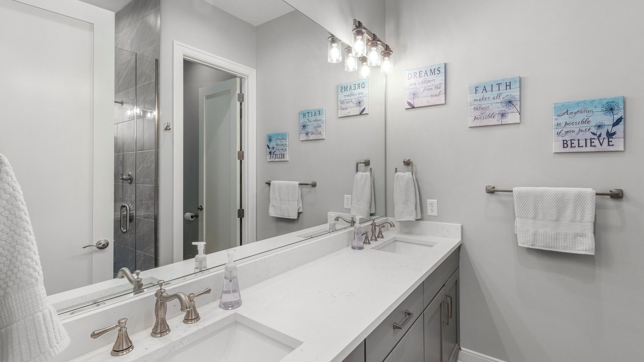 Photo of Bathroom in Ottawa