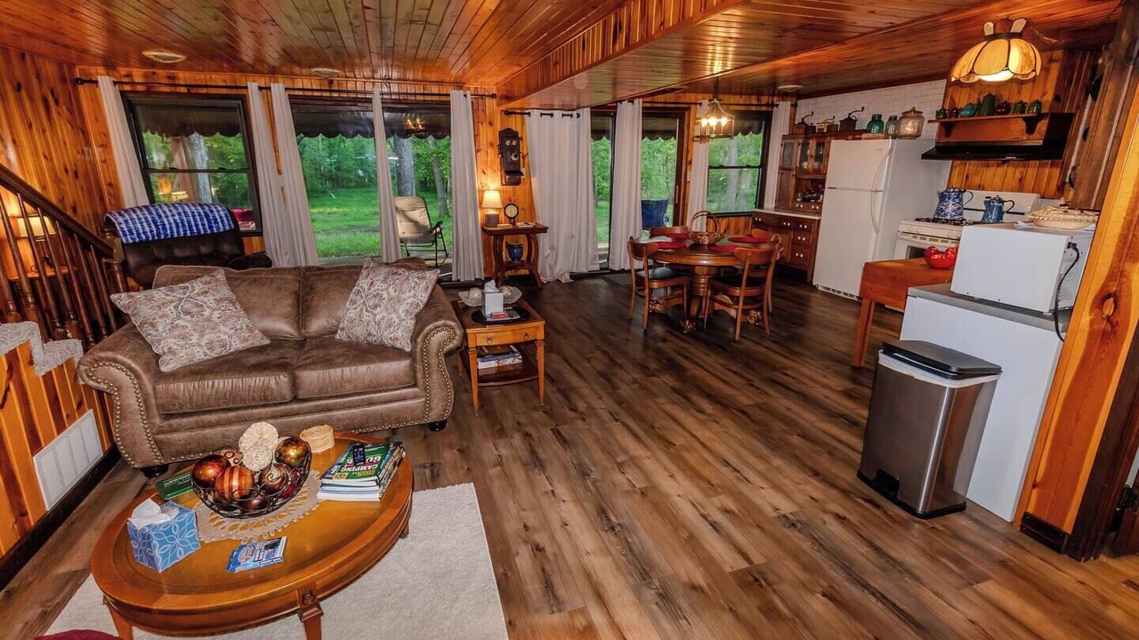 Photo of Bedroom in Dundas