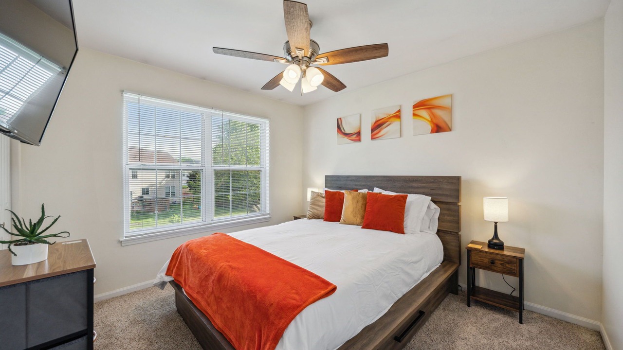 Photo of Bedroom in Fox Valley