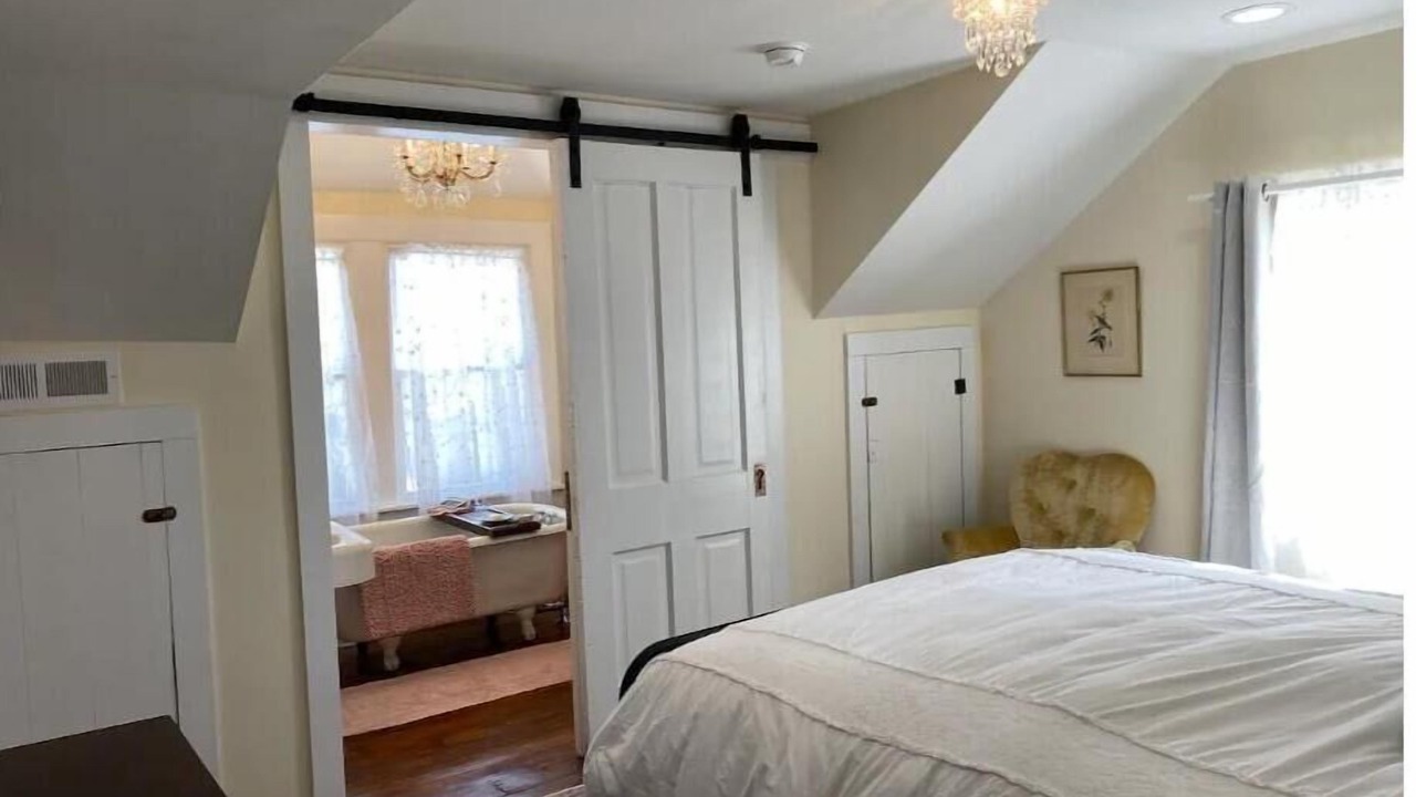 Photo of Bedroom in Hillsboro