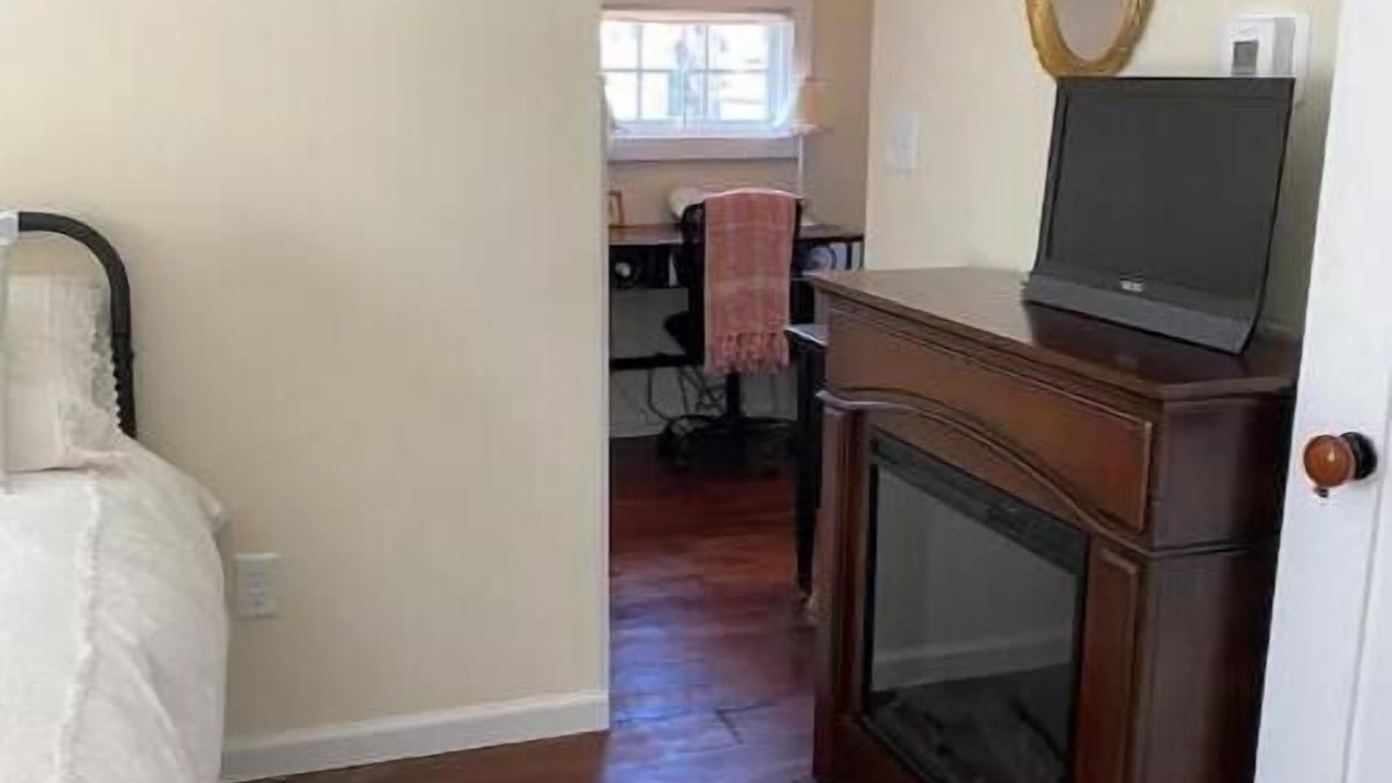 Photo of Bedroom in Hillsboro