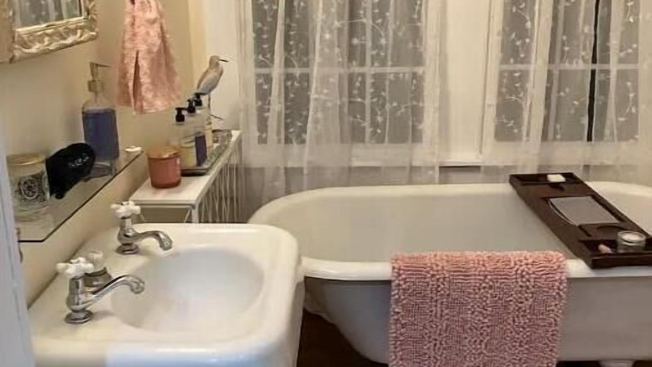 Photo of Bathroom in Hillsboro