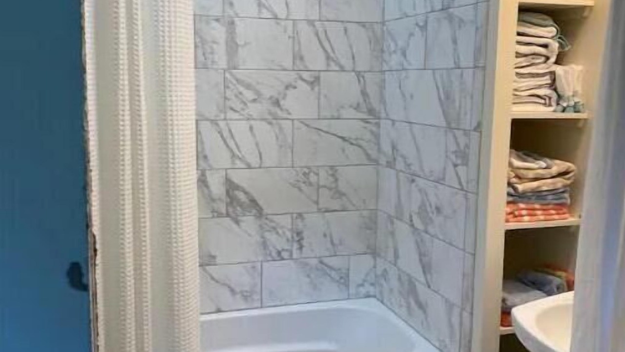 Photo of Bathroom in Hillsboro