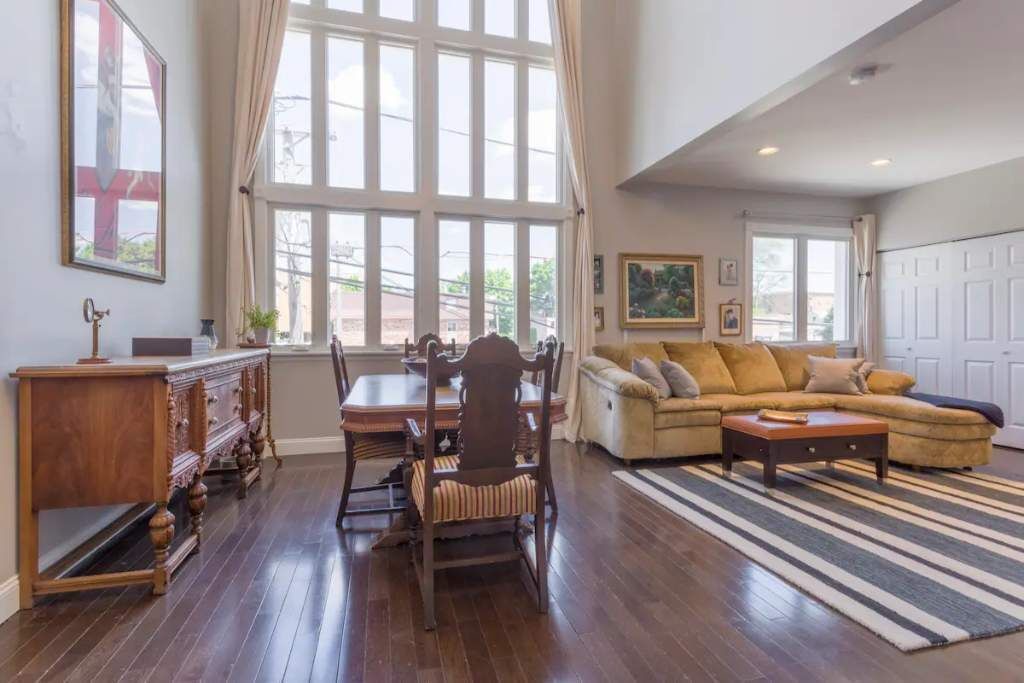 Photo of Livingroom in Forest Park