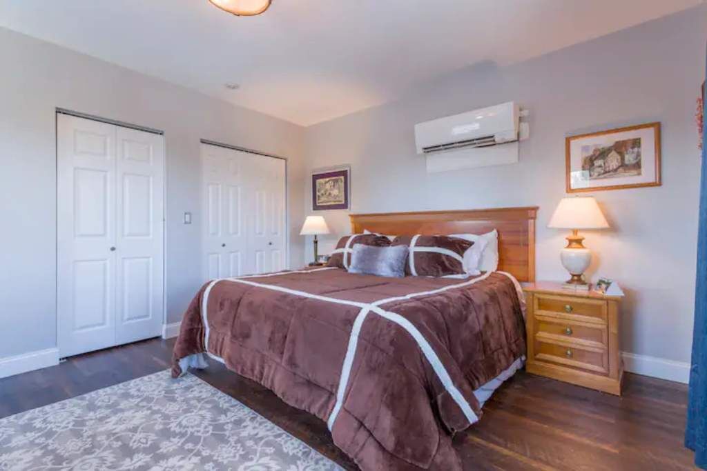 Photo of Bedroom in Forest Park