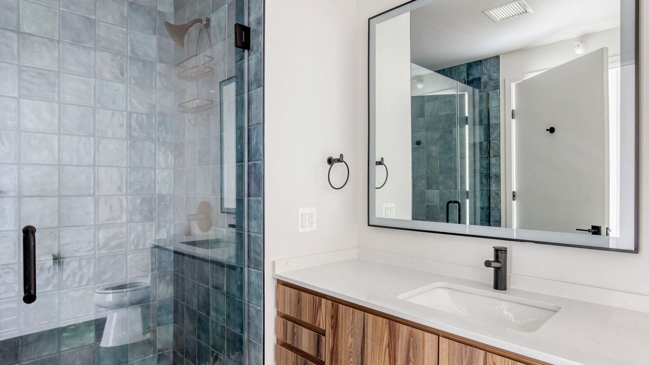 Photo of Bathroom in Near West Side